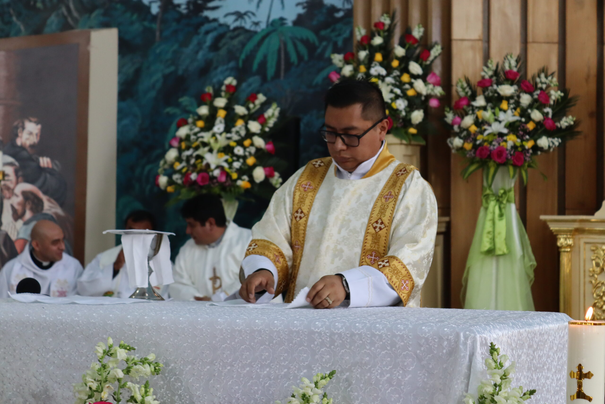 Multitudinaria celebración en honor a Santa Rita de Casia en Chillanes