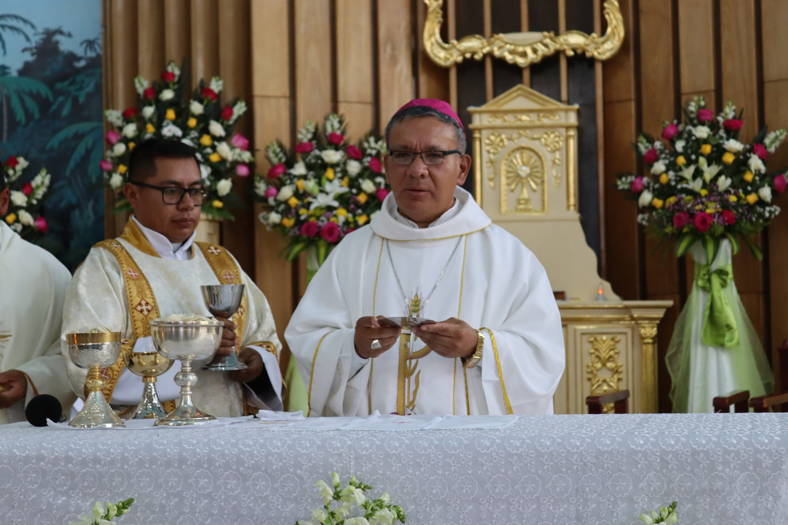 Multitudinaria celebración en honor a Santa Rita de Casia en Chillanes