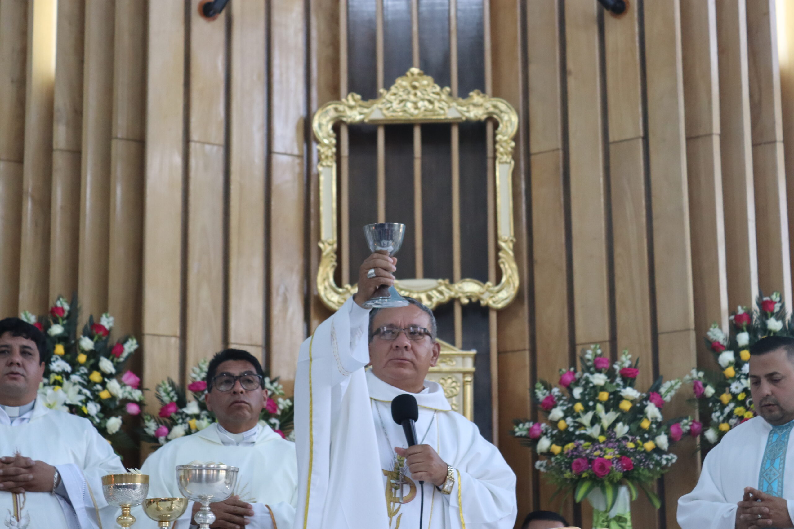 Multitudinaria celebración en honor a Santa Rita de Casia en Chillanes