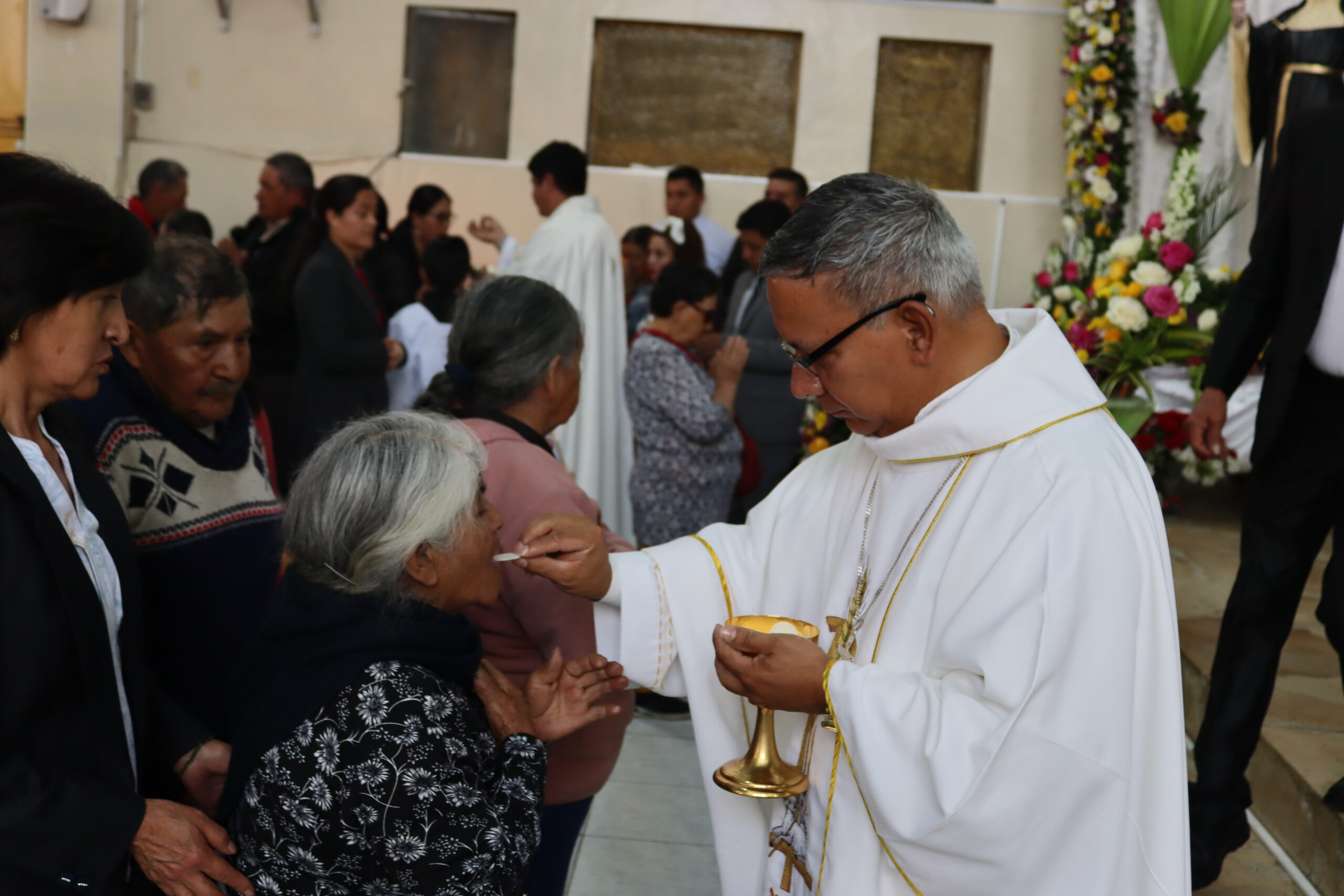 Multitudinaria celebración en honor a Santa Rita de Casia en Chillanes