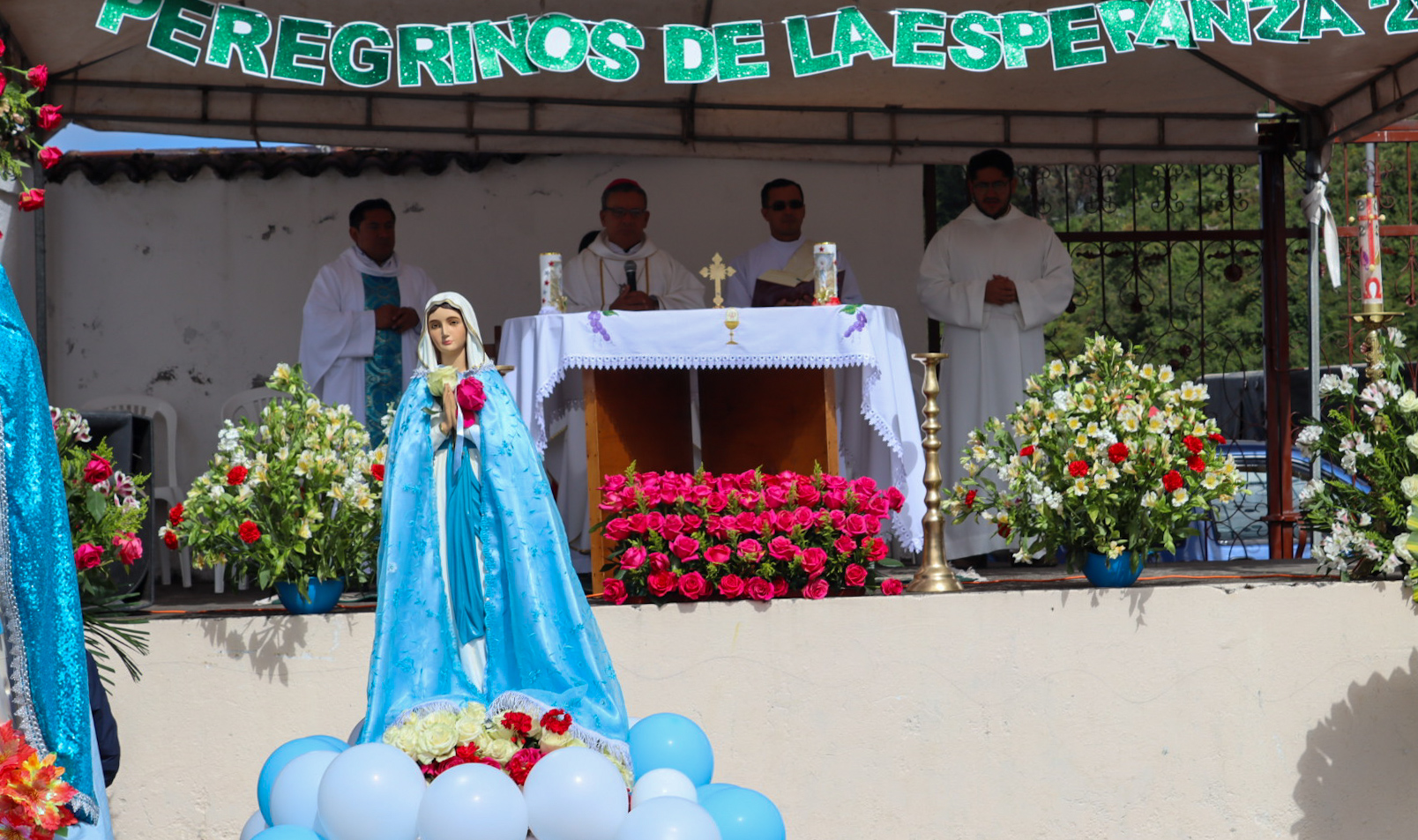 Caminata de fe al Monasterio de Lourdes reúne a más de 2000 peregrinos desde San Miguel