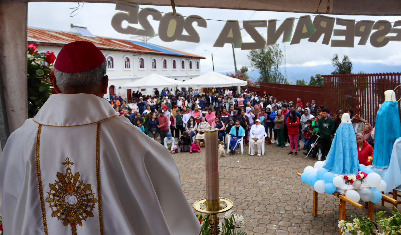 Caminata de fe al Monasterio de Lourdes reúne a más de 2000 peregrinos desde San Miguel