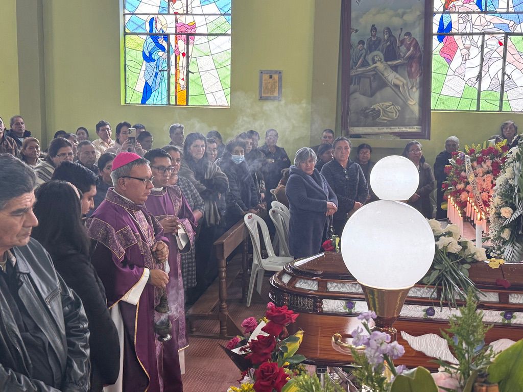 La diócesis de Guaranda se une al dolor del padre César Morejón