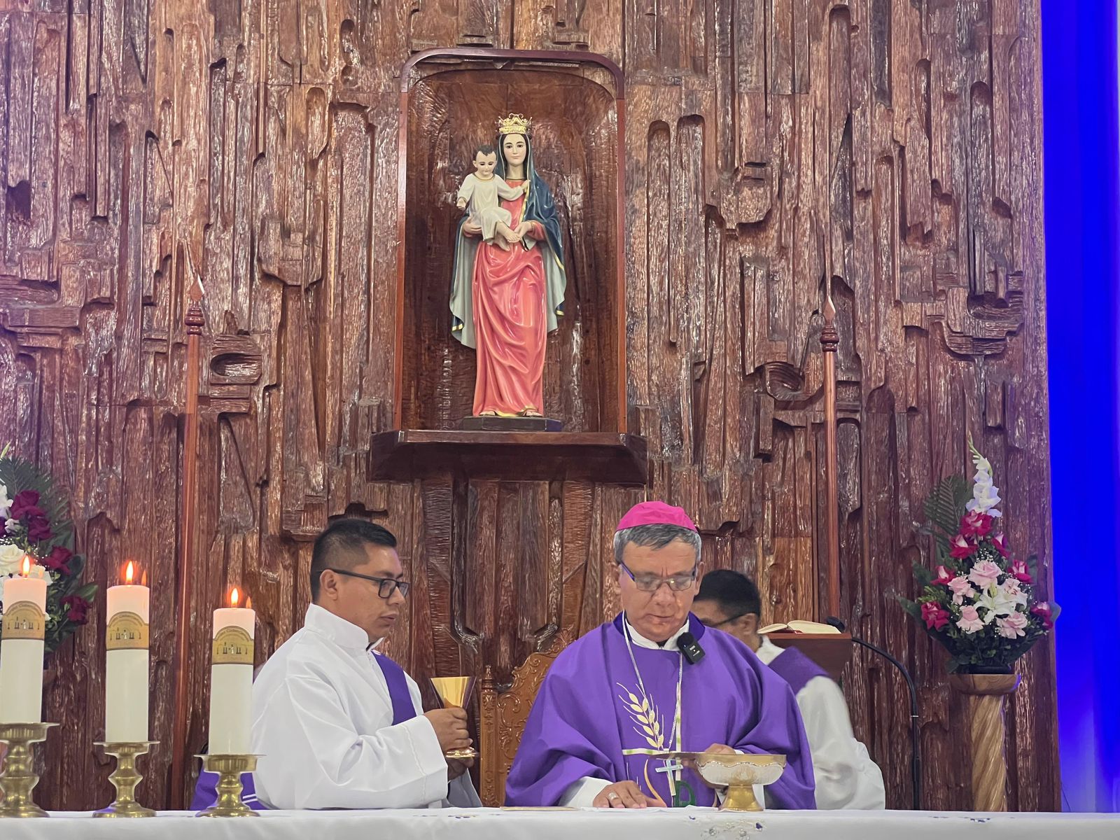 Misa de sufragio por el alma del Papa Francisco en el Santuario Nacional El Guayco