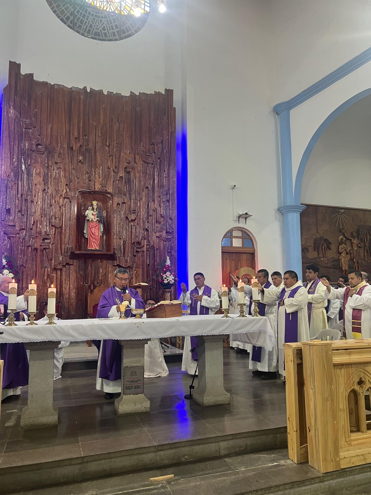 Misa de sufragio por el alma del Papa Francisco en el Santuario Nacional El Guayco