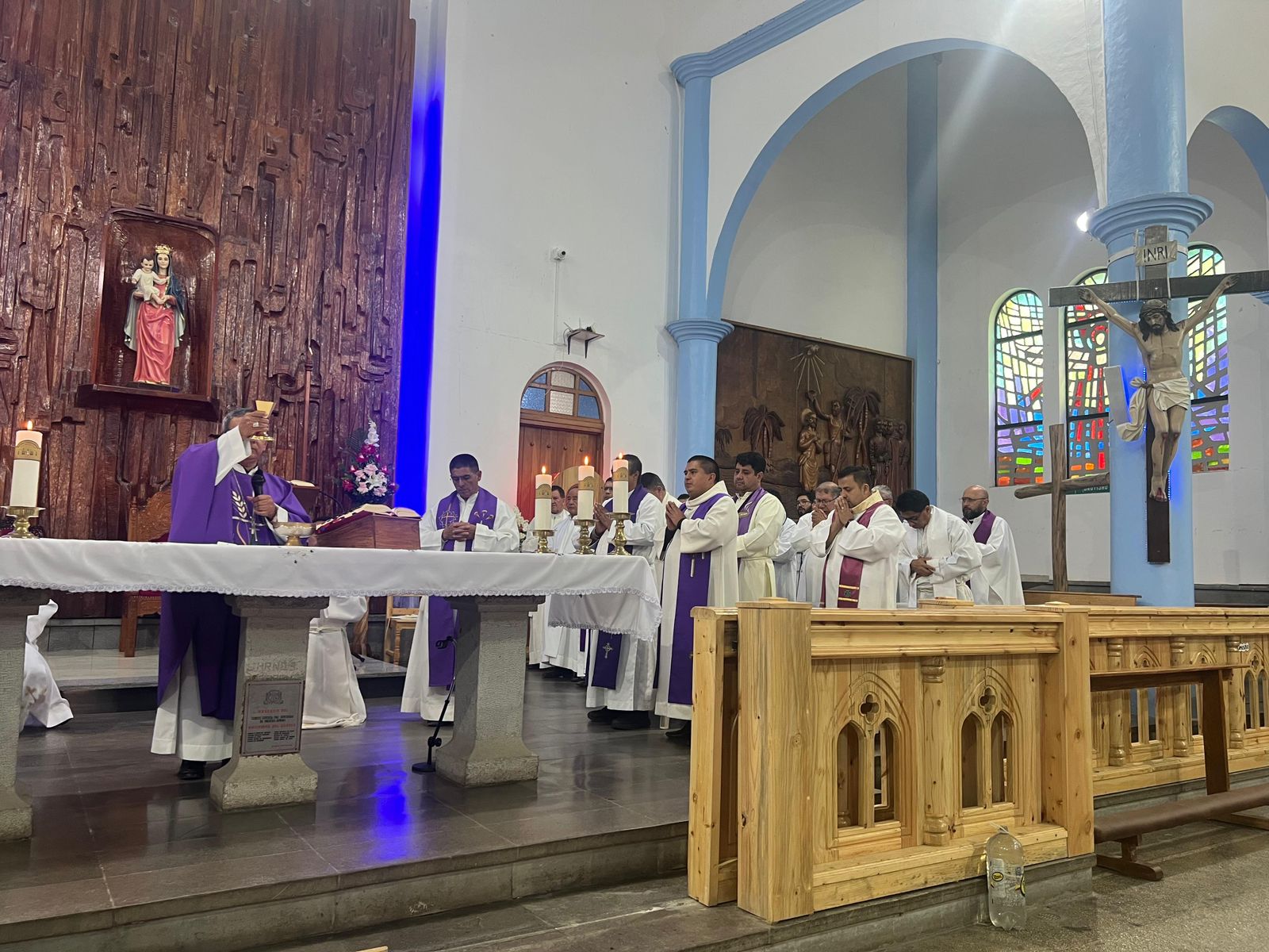 Misa de sufragio por el alma del Papa Francisco en el Santuario Nacional El Guayco