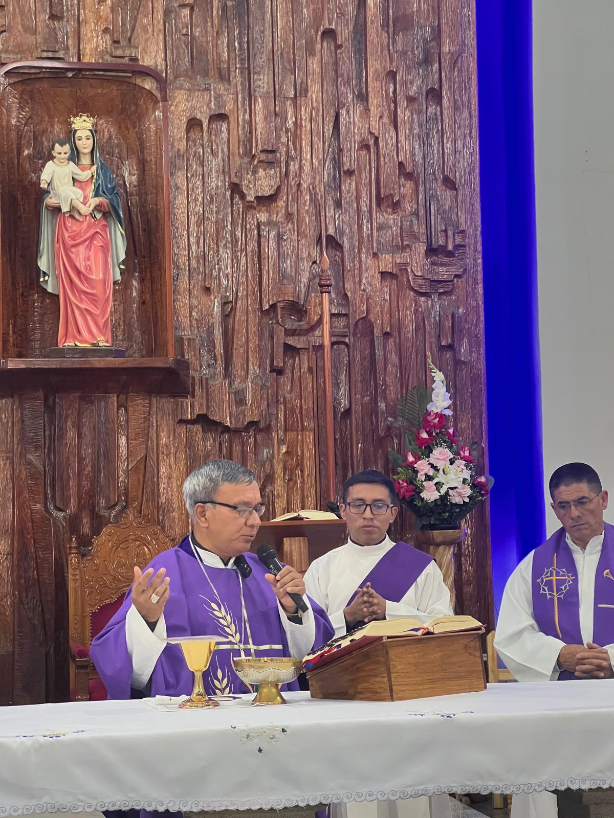 Misa de sufragio por el alma del Papa Francisco en el Santuario Nacional El Guayco