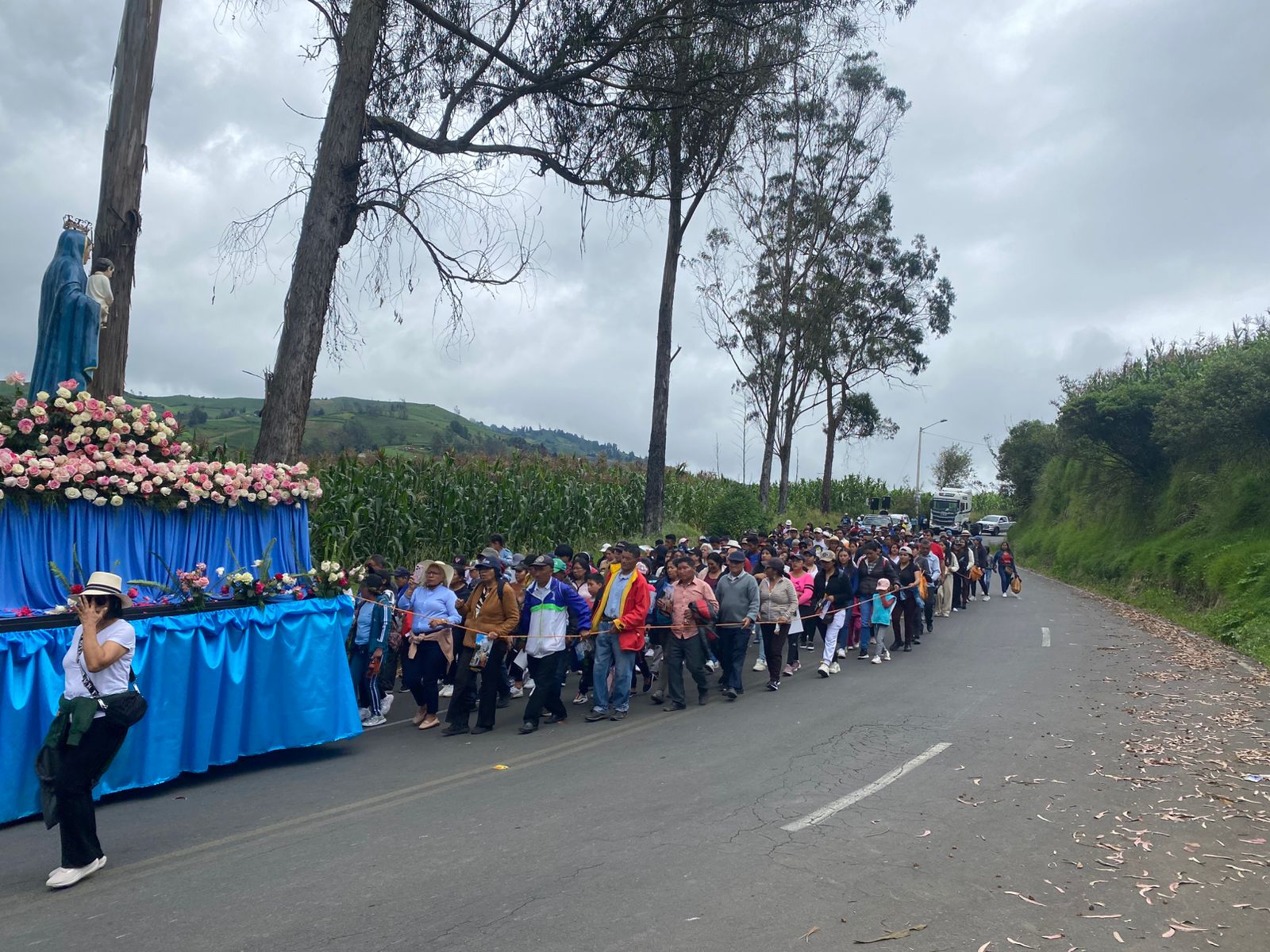 Peregrinación al Santuario Nacional El Guayco: Un camino de fe y devoción
