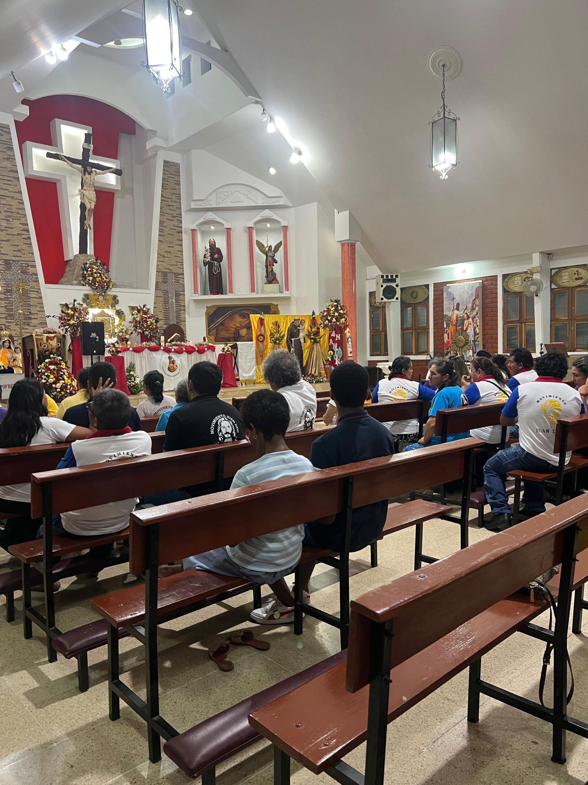 Participación fraterna del Movimiento Juan XXIII de Guaranda en actividades del Distrito Sur en Guayaquil