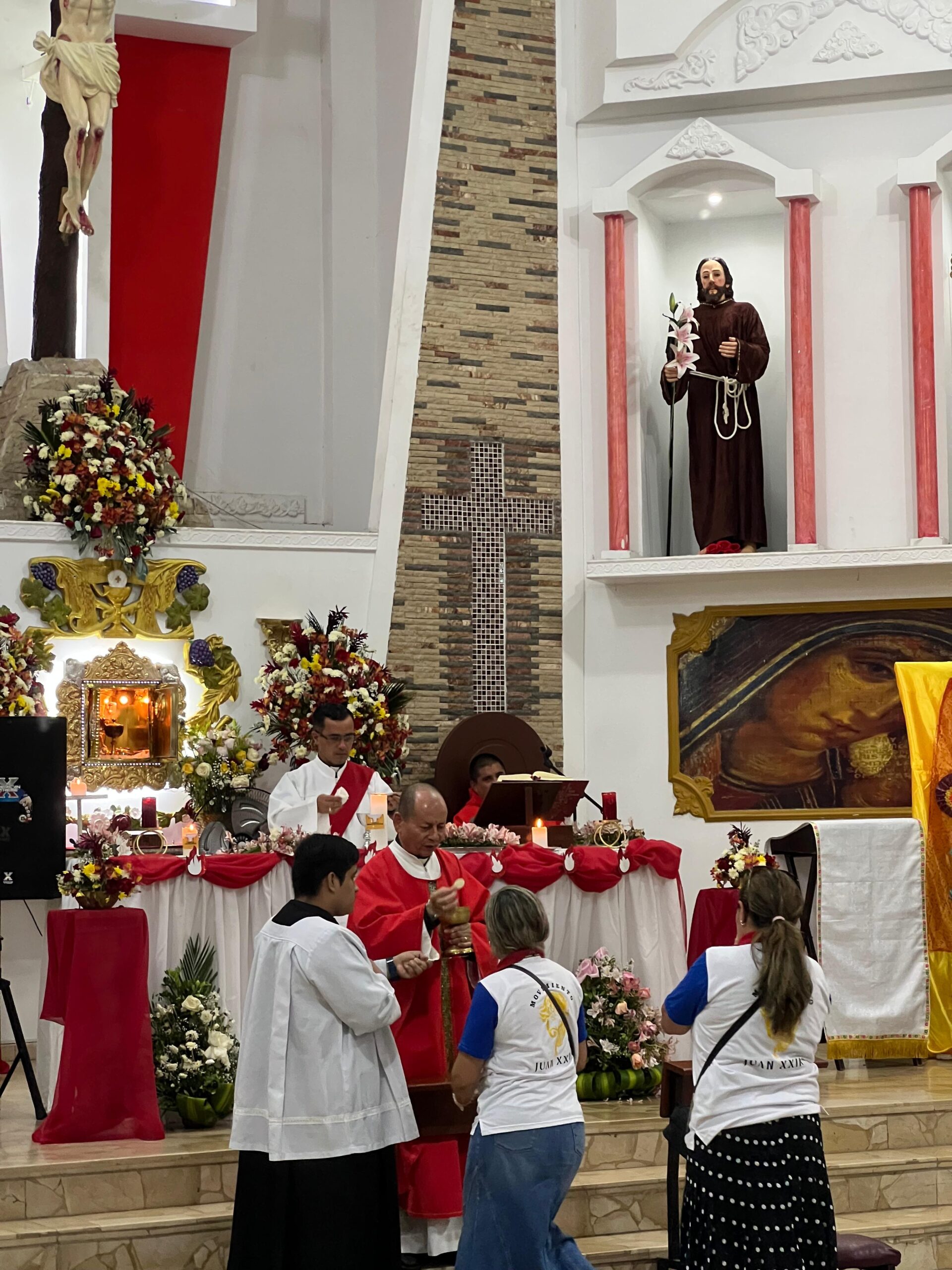 Participación fraterna del Movimiento Juan XXIII de Guaranda en actividades del Distrito Sur en Guayaquil