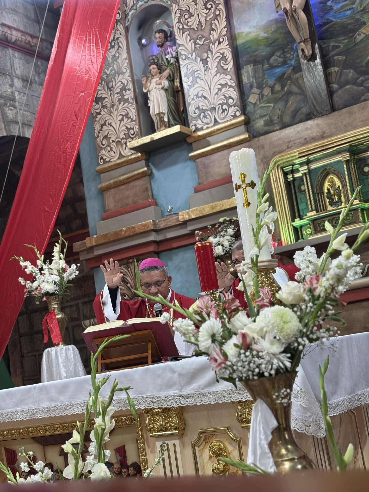 Jóvenes de la parroquia San José de Chimbo recibieron el sacramento de la Confirmación en el Santuario Señor de la Divina Justicia