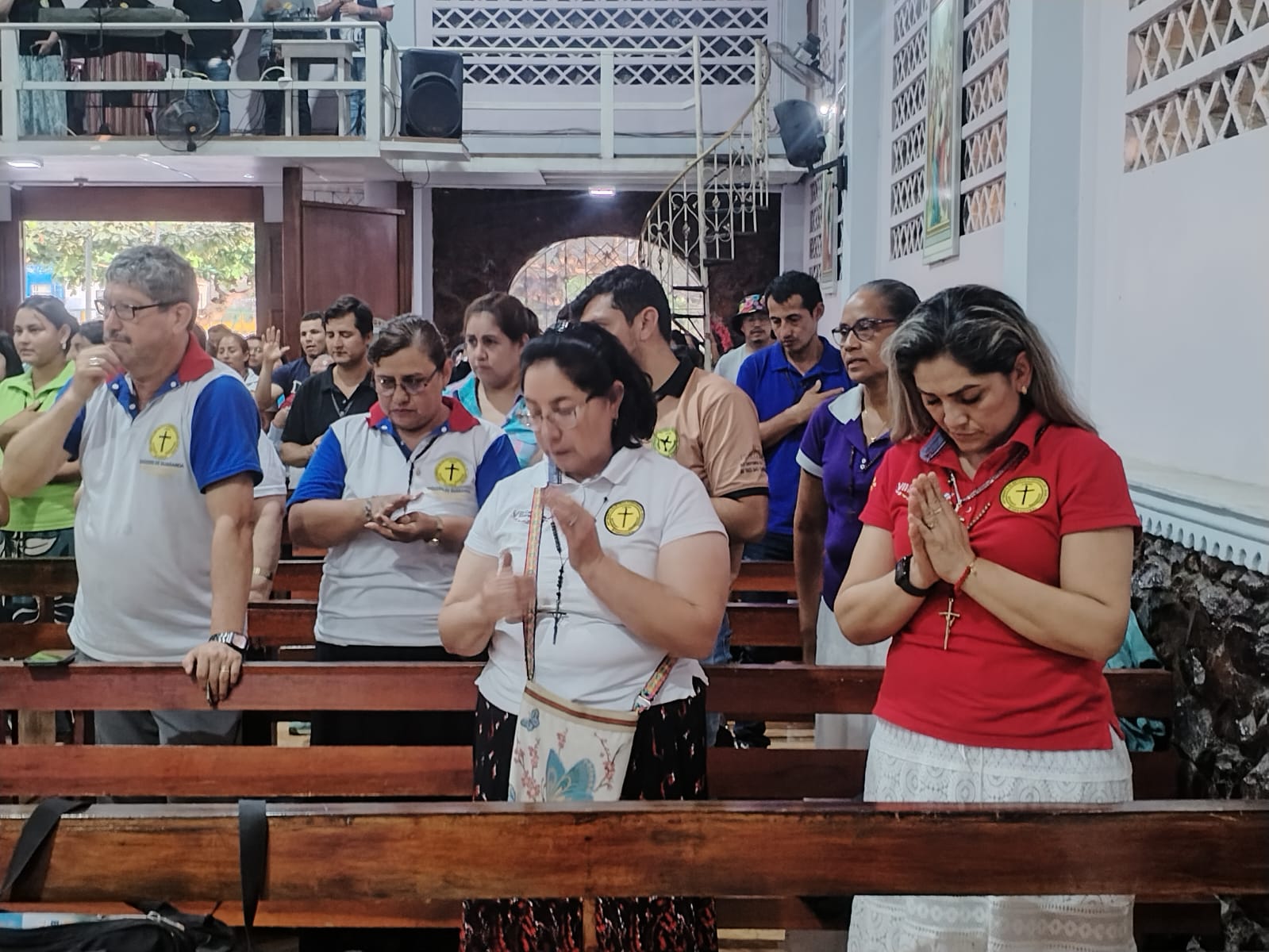 Juventud de Guaranda vive un retiro transformador en las naves