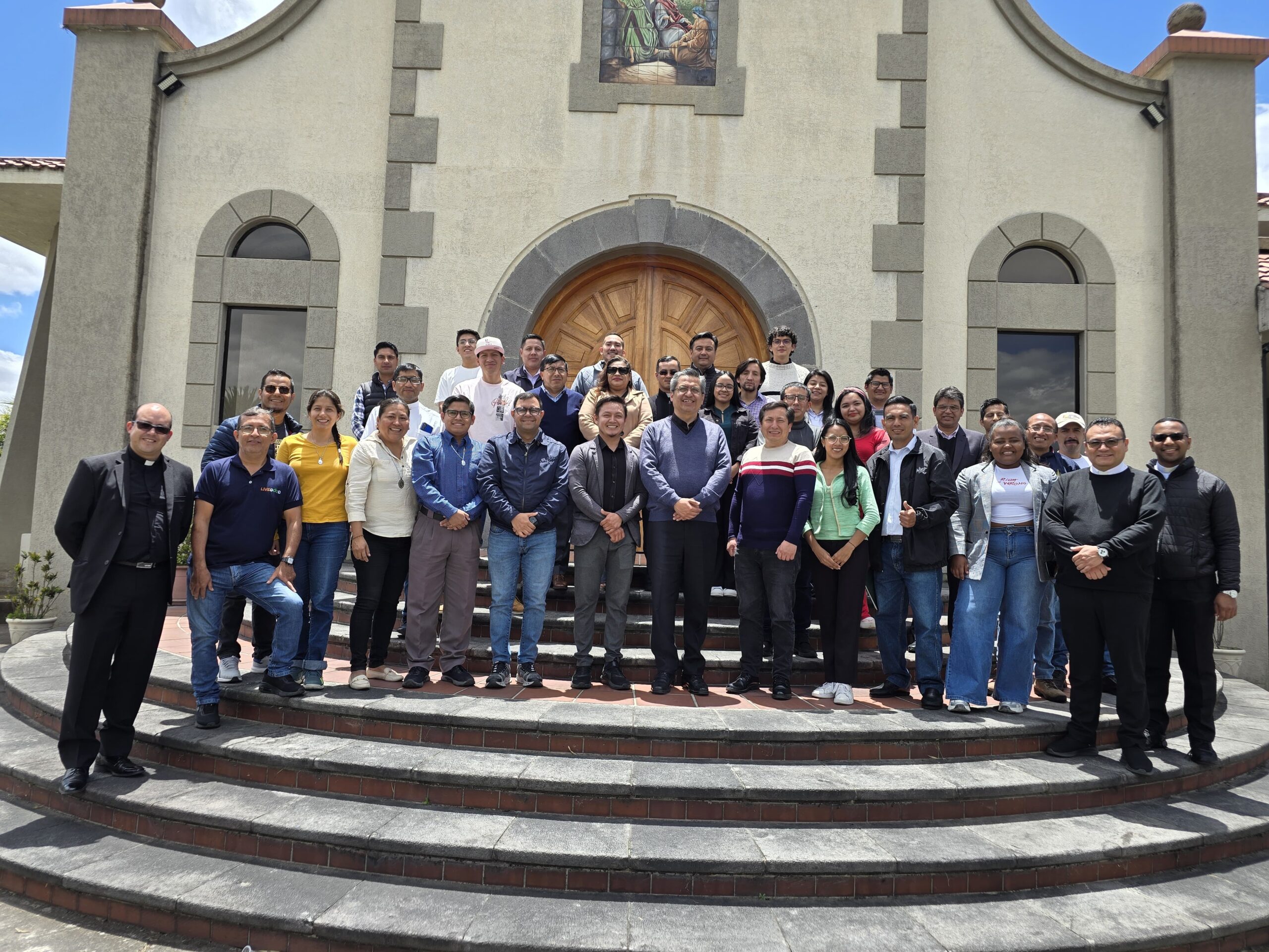 La Iglesia en Ecuador fortalece su misión comunicadora con la creación de una Red de Medios Católicos