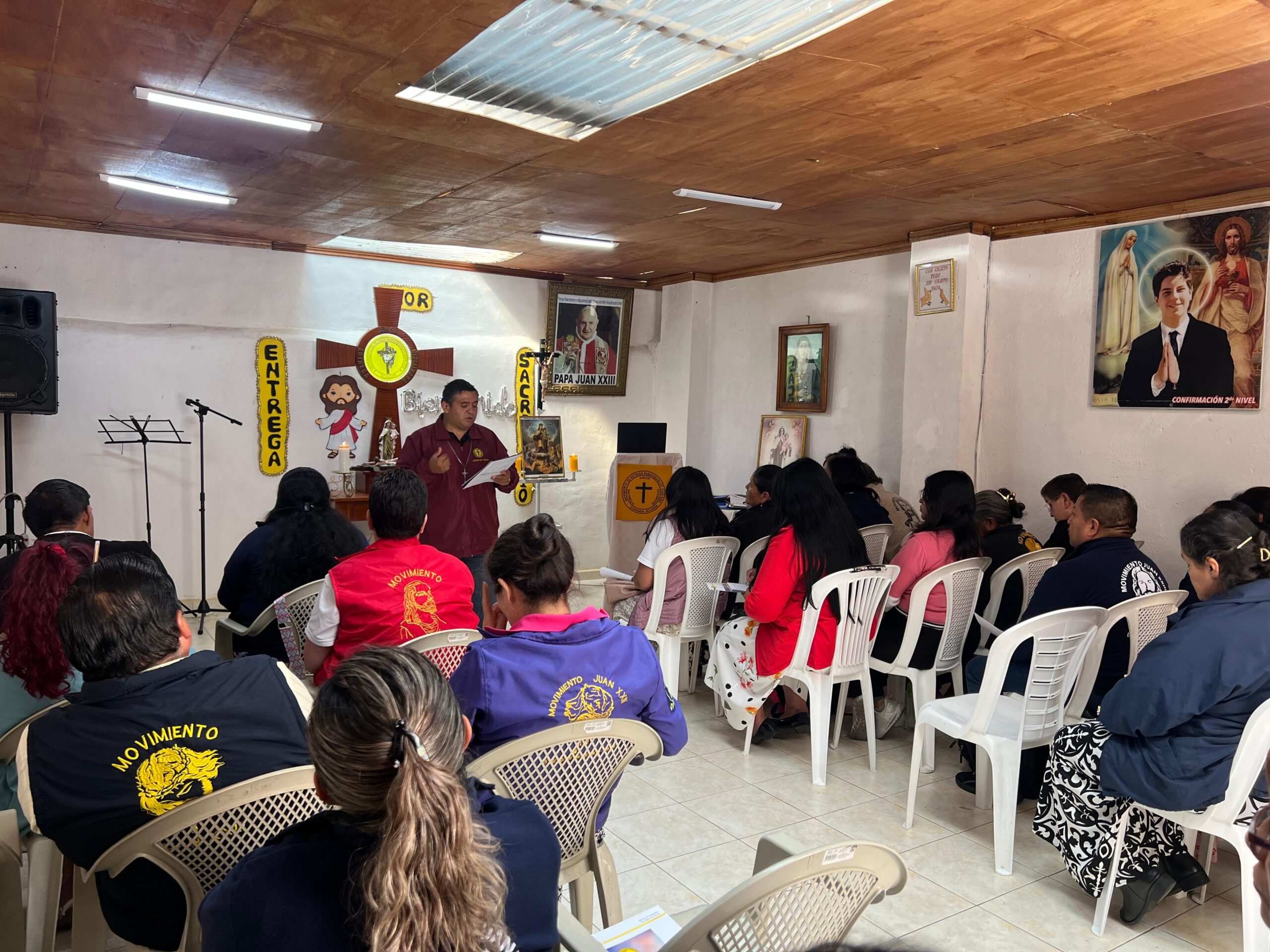 Formación con espíritu: Taller del Movimiento Juan XXIII fortaleció la fe en San Pedro Apóstol