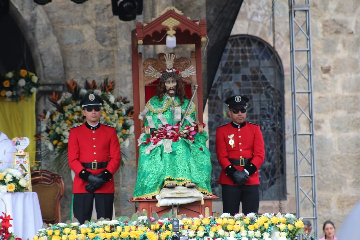 Caminata de fe al Santuario del Señor de la Divina Justicia reunió a miles de corazones creyentes
