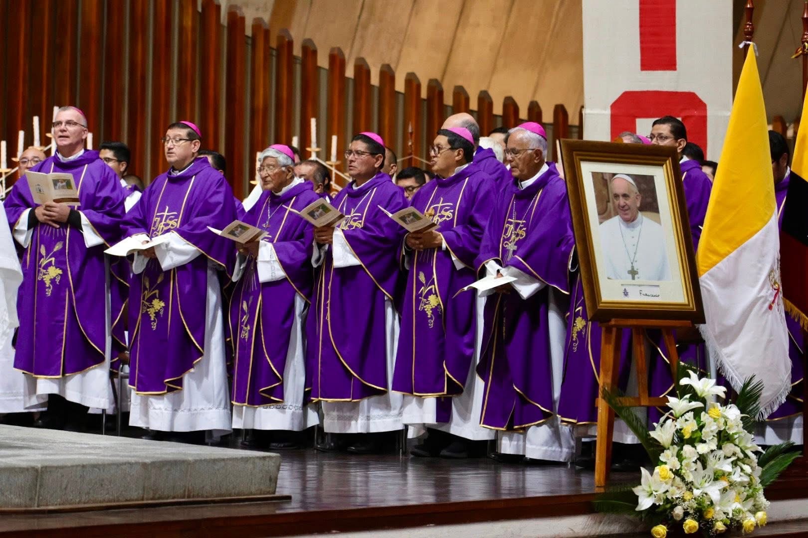 Ecuador se unió en una gran celebración de fe por el Papa Francisco