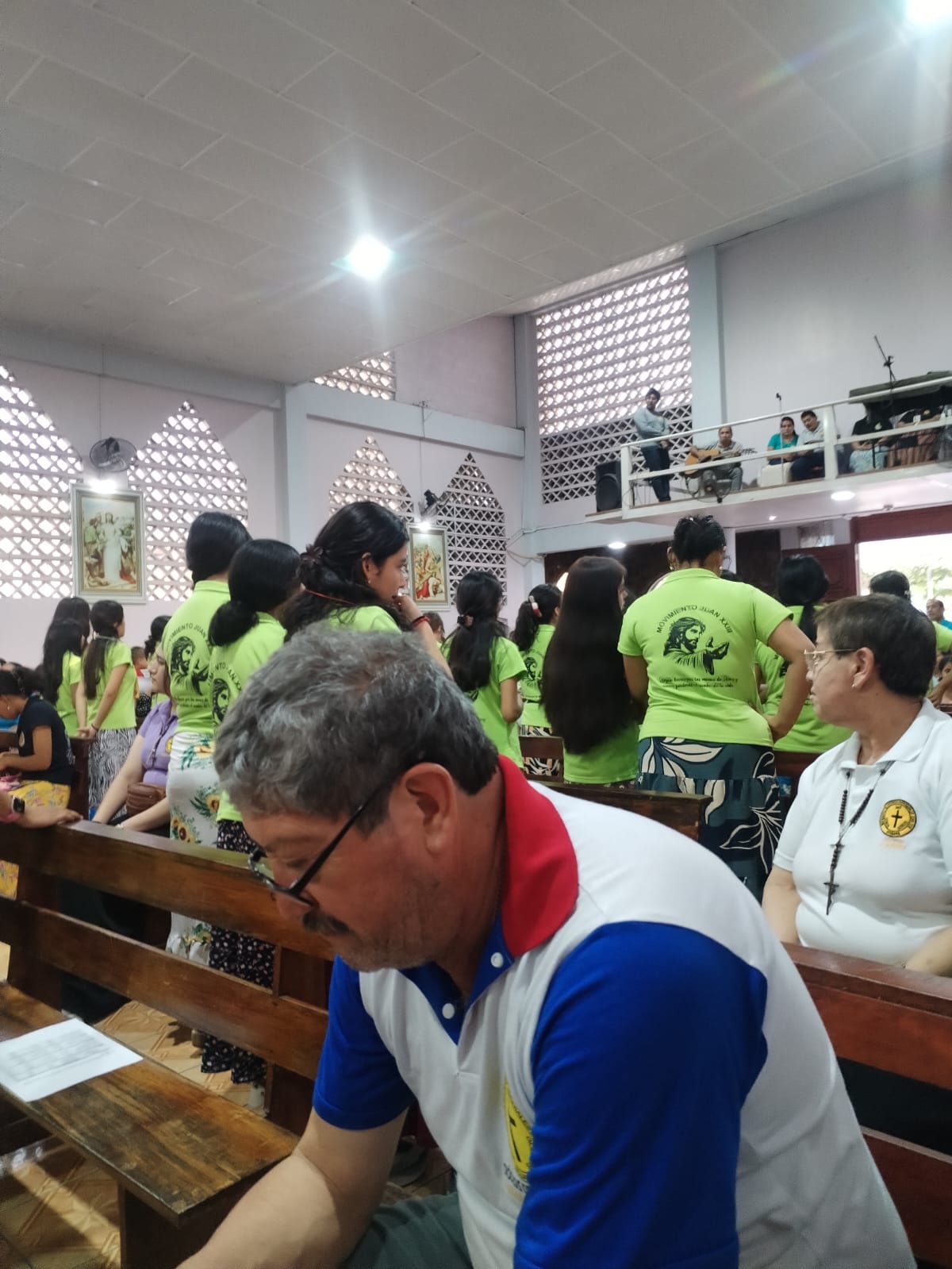 Juventud de Guaranda vive un retiro transformador en las naves