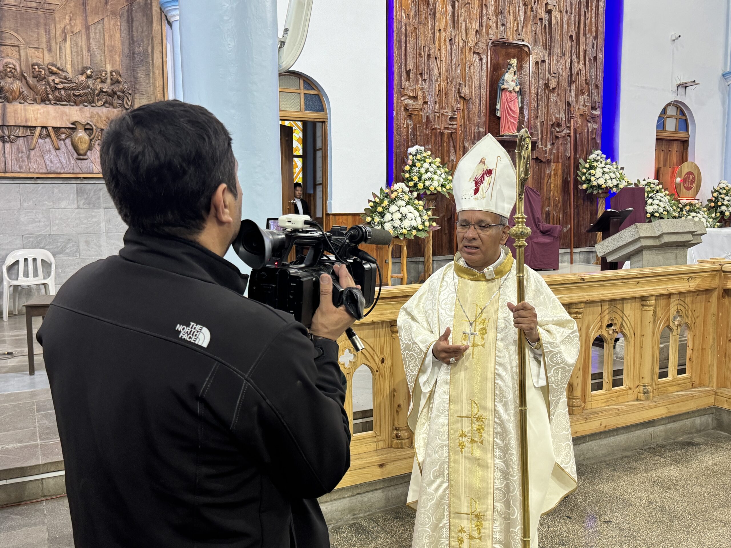 Vísperas solemnes en honor a María Natividad del Guayco