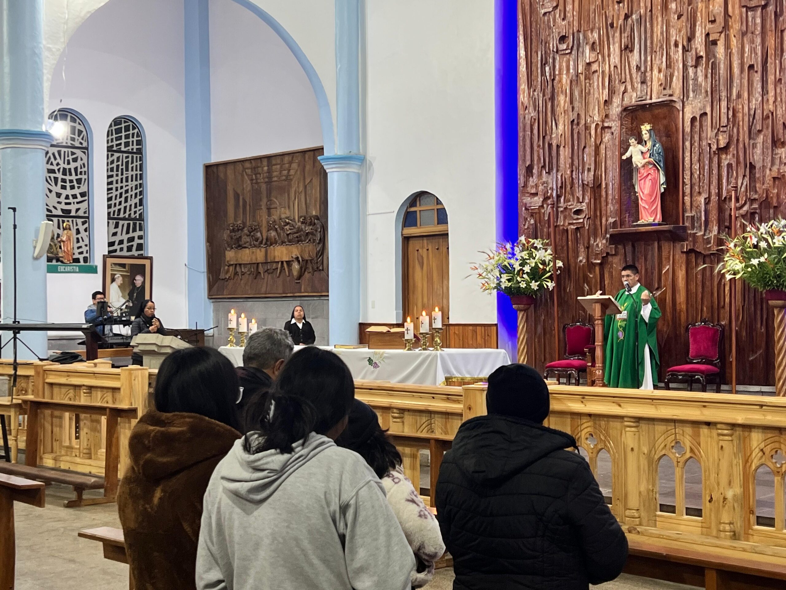 Fe mariana: Jubileo de la vida sacerdotal y religiosa en Guaranda