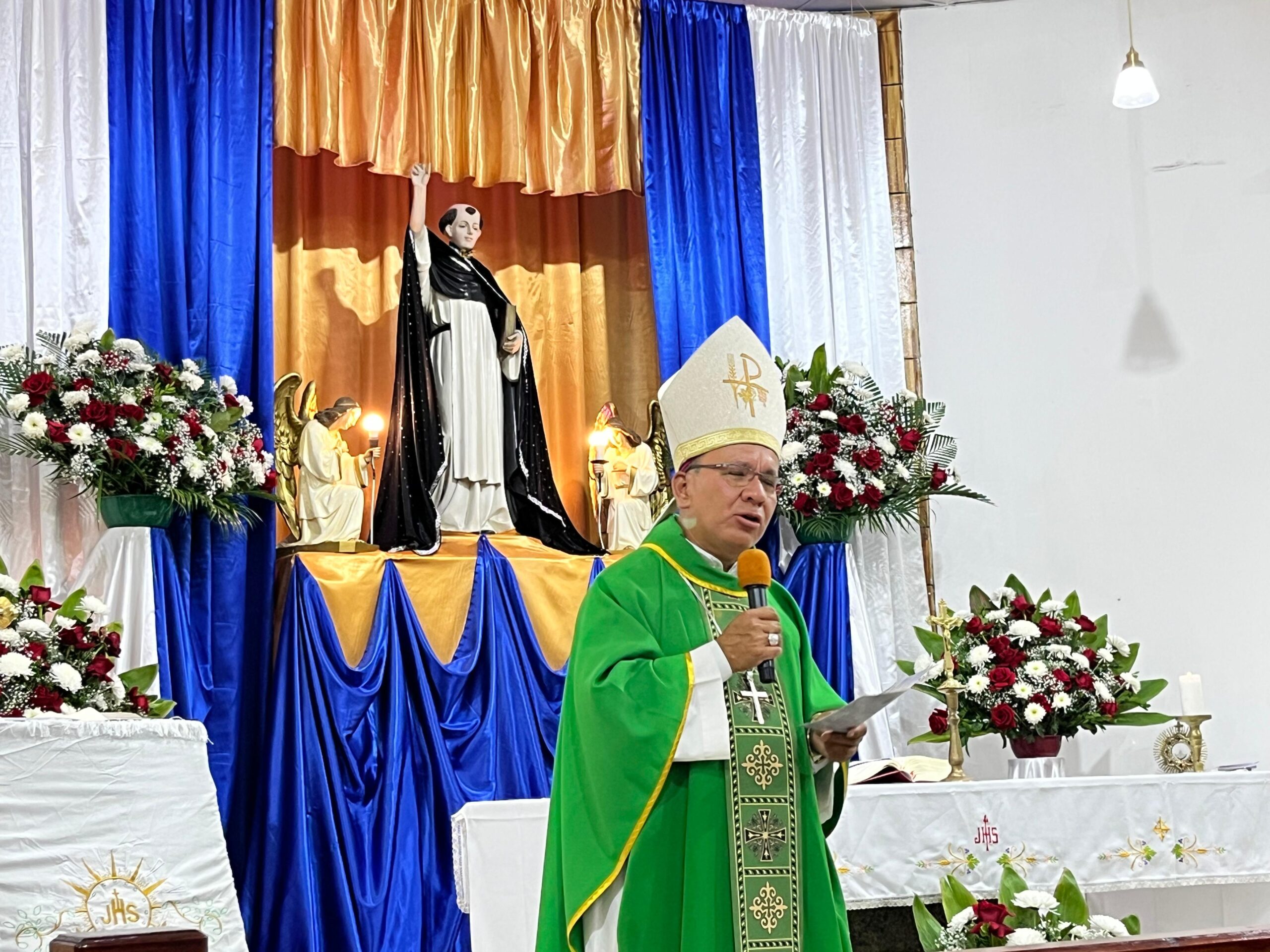 Echeandía dio inicio a la Novena en honor a San Vicente Ferrer